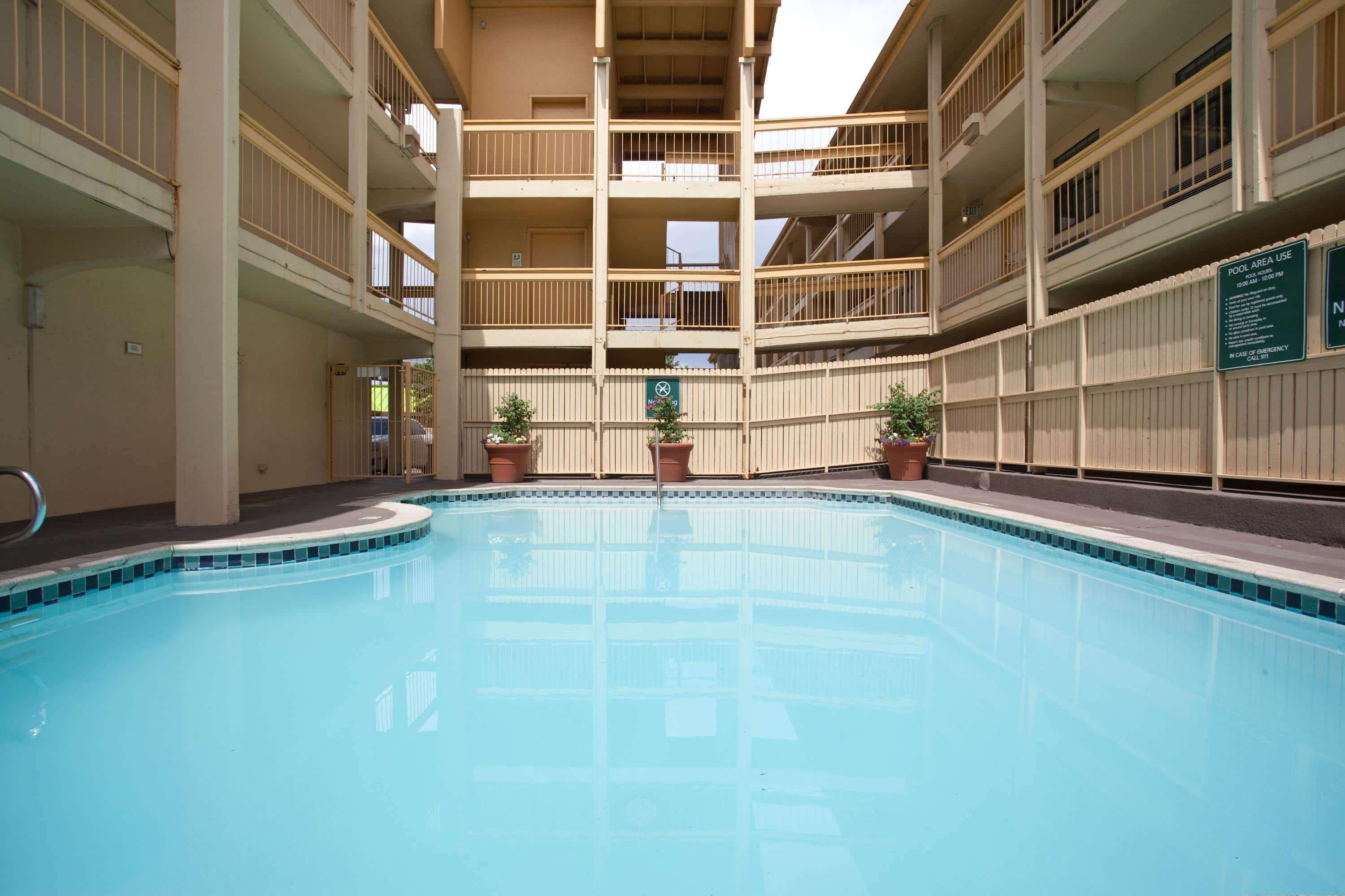 La Quinta Inn By Wyndham Denver Central Eksteriør billede